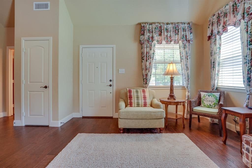 Gallery image 3