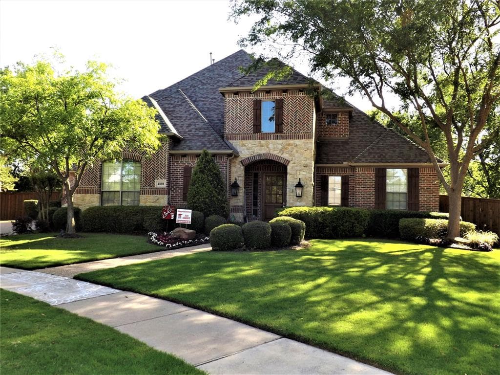 4801 Pack Saddle Way