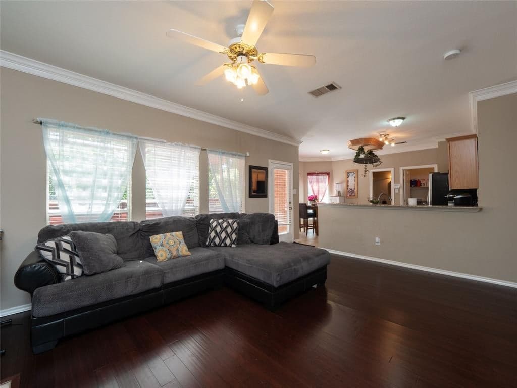 Gallery image 5