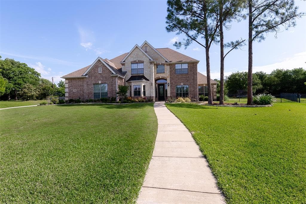 1710 Weeping Willow Way