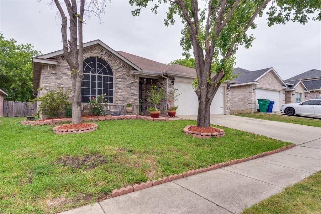 5569 Spring Ridge Dr