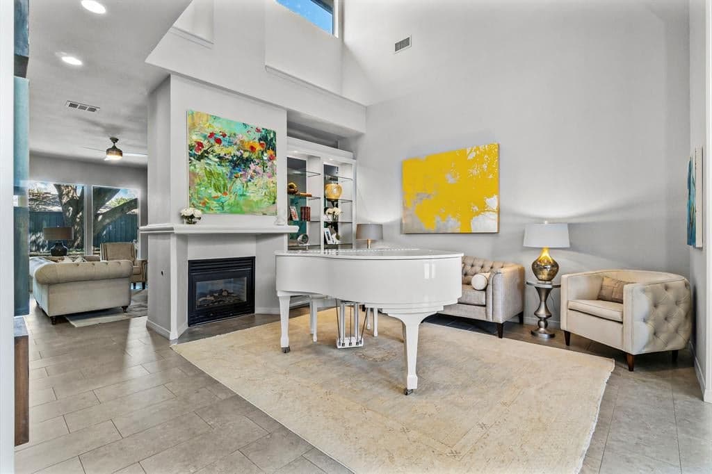Gallery image 4