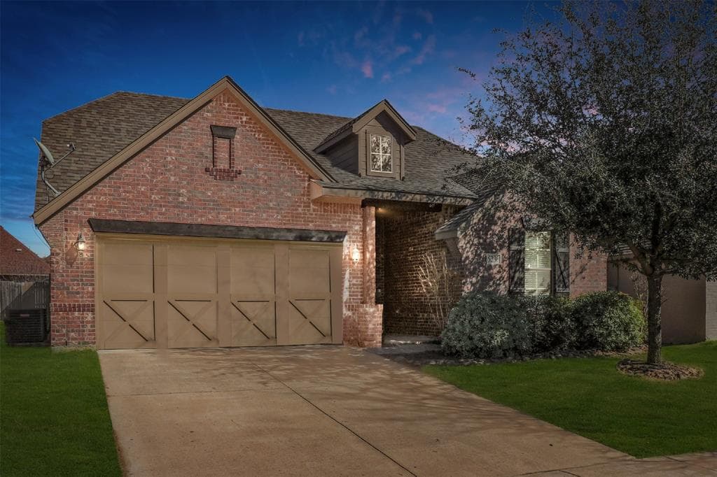 5233 Agave Way