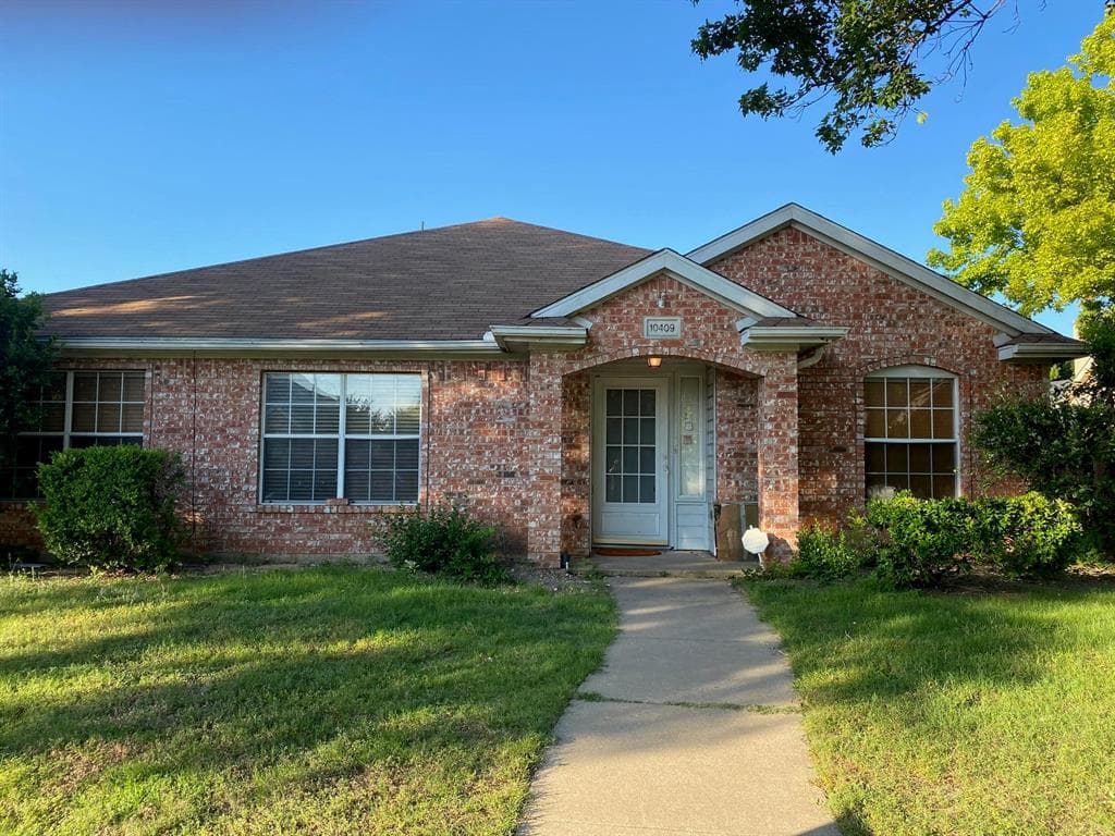 10409 Hunter Run