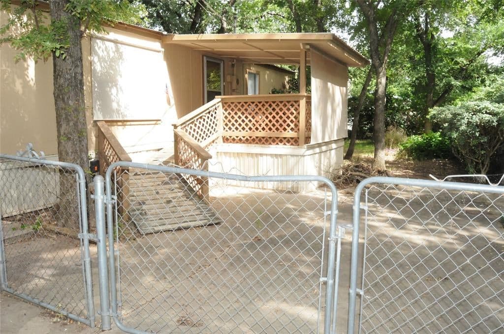 Gallery image 4