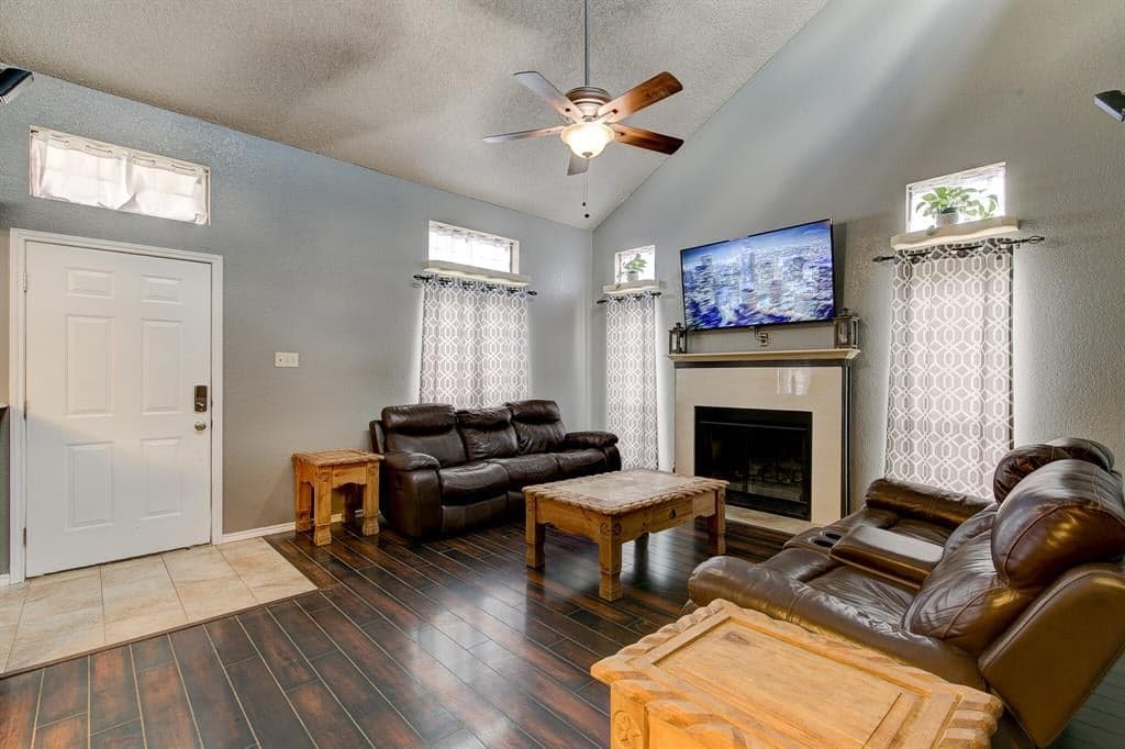 Gallery image 4