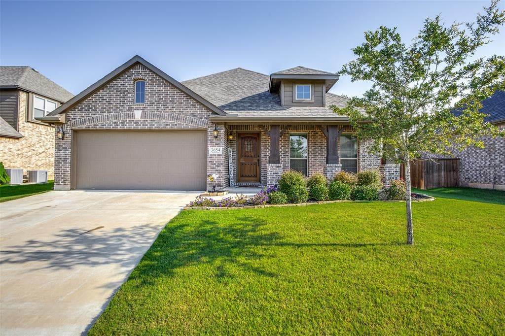 3654 Rosewood