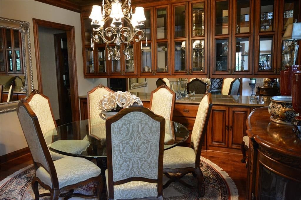 Gallery image 4