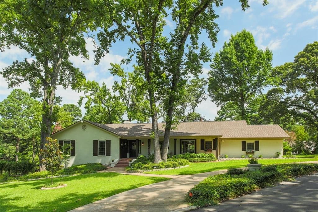 1310 County Road 2425
