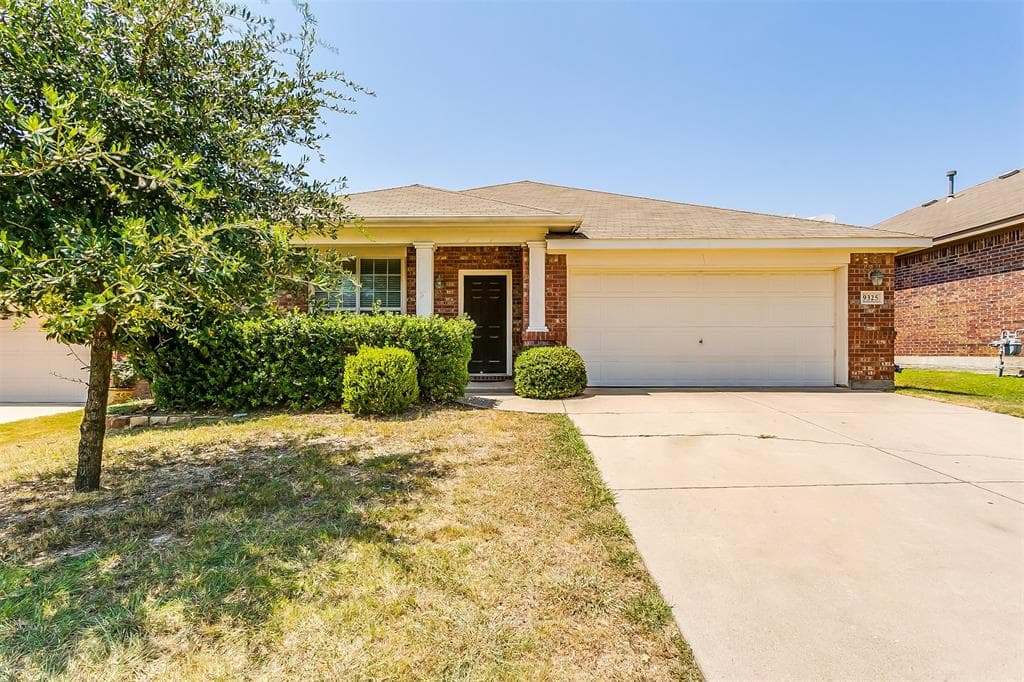 9325 Comanche Ridge Dr