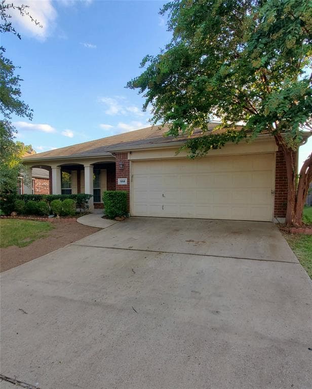 352 Bayberry Dr