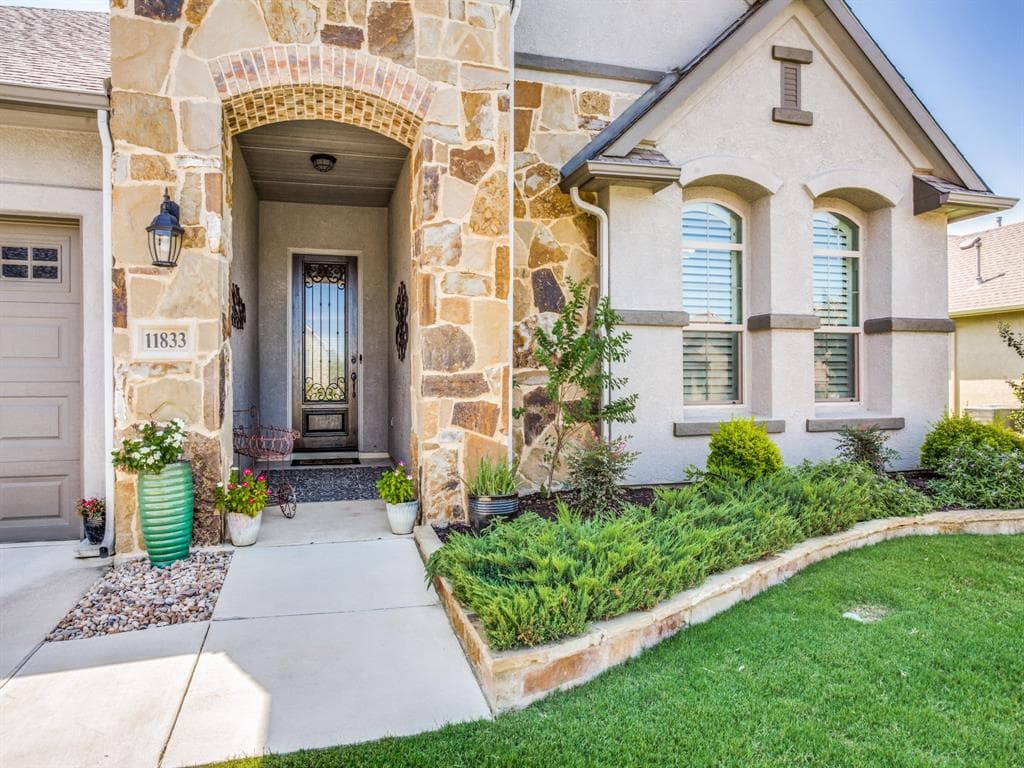 11833 Willet Way