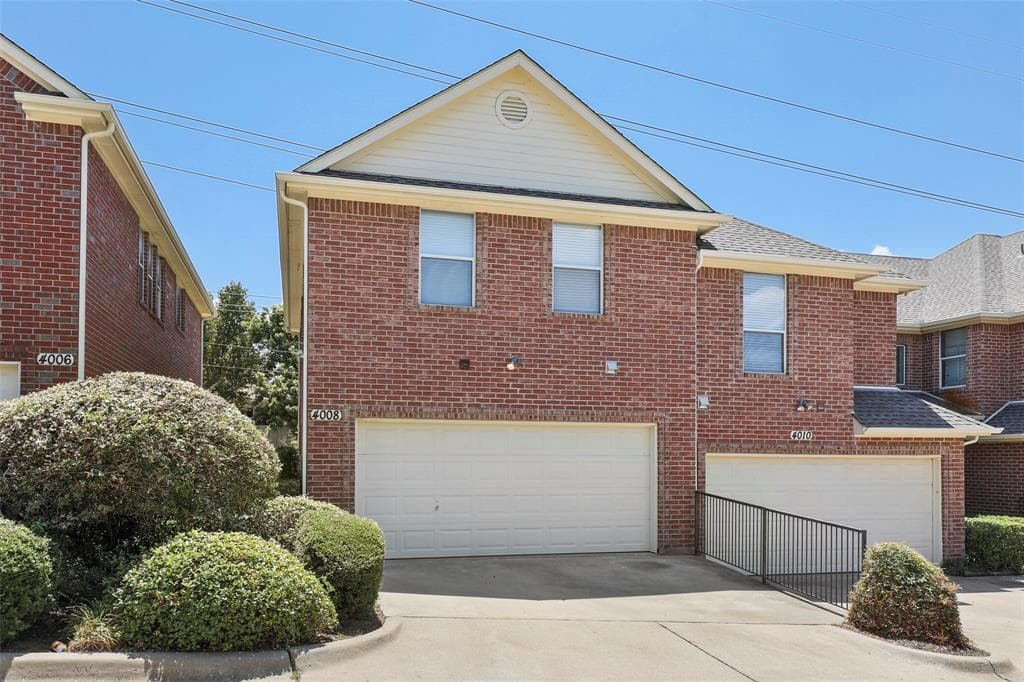 Main property image