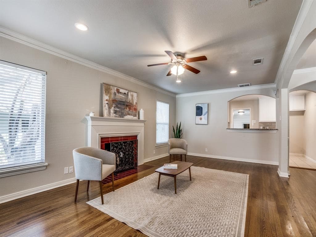 Gallery image 4