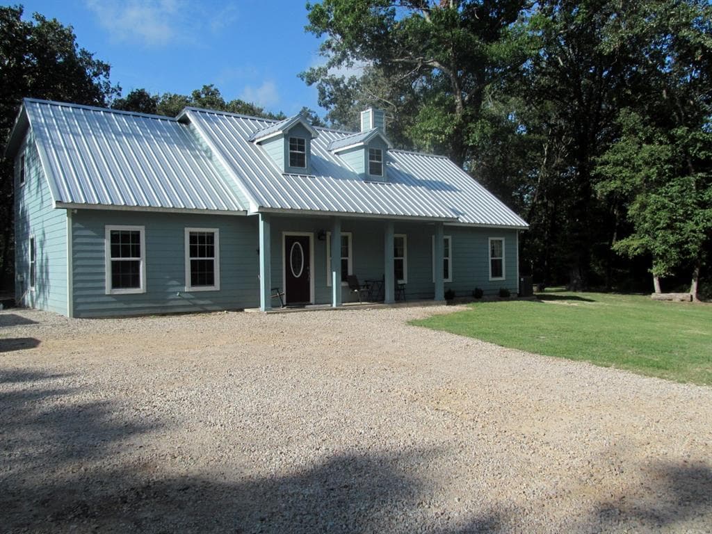 994 County Road 2331