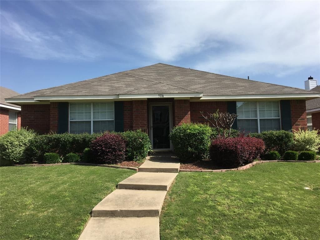 5116 Boxwood Ln
