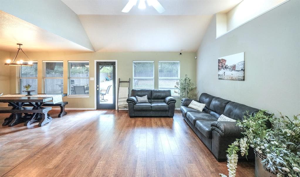 Gallery image 2