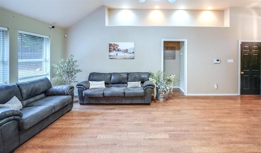 Gallery image 3