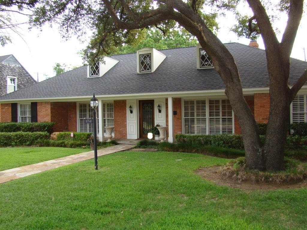 Gallery image 2