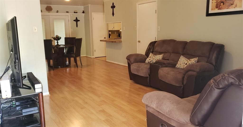 Gallery image 3