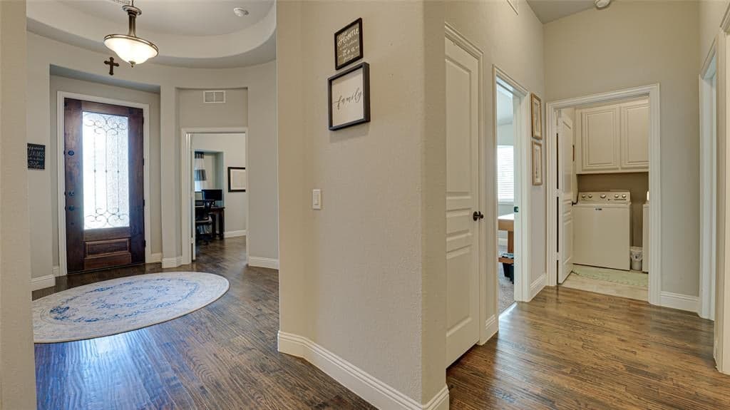 Gallery image 3