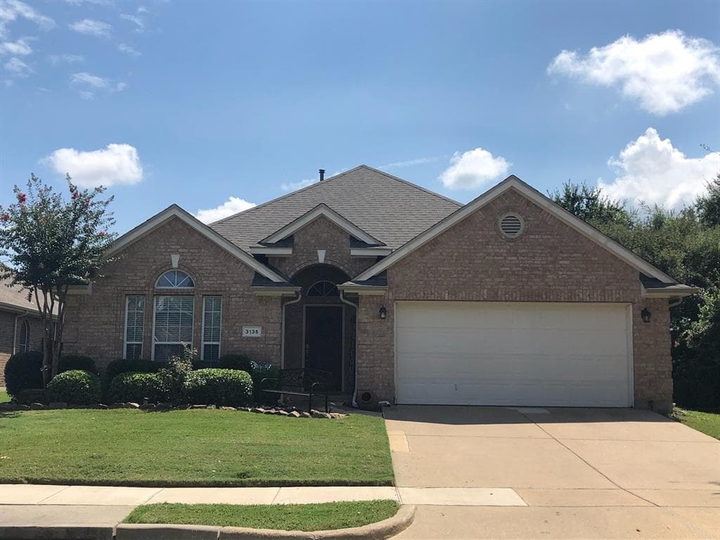 3135 Guadaloupe