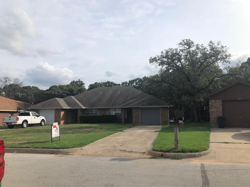 324 Lochridge Dr