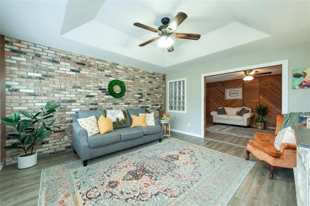 Gallery image 2
