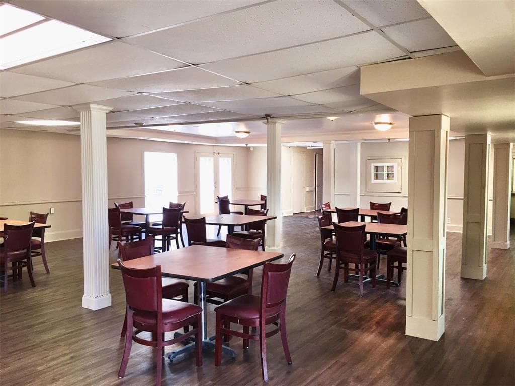 Gallery image 4