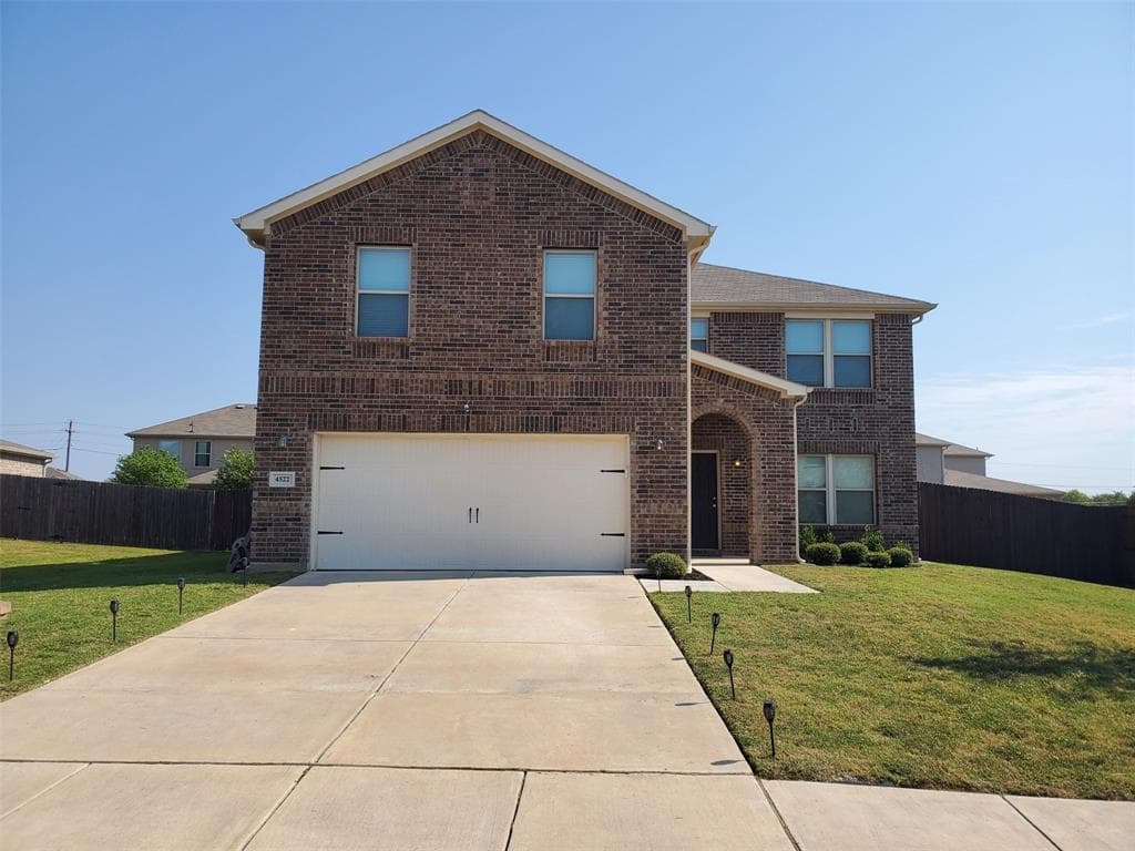 4522 Evergreen Ln