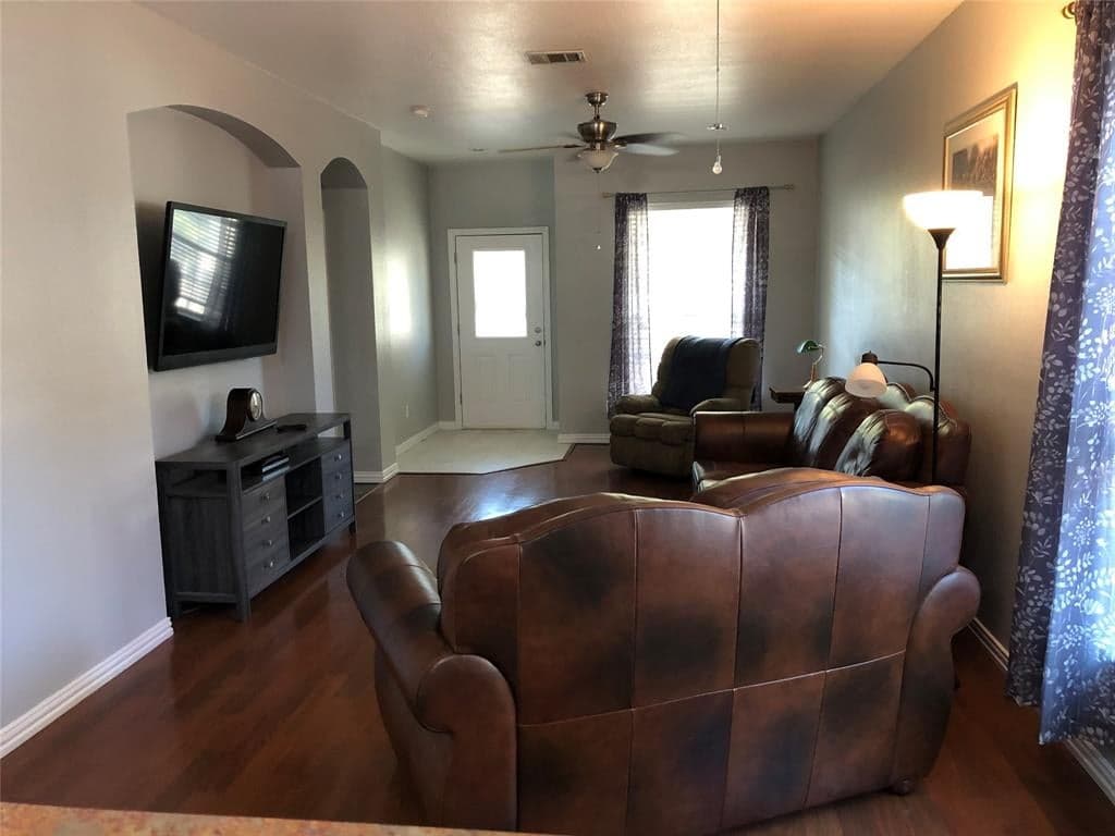 Gallery image 2