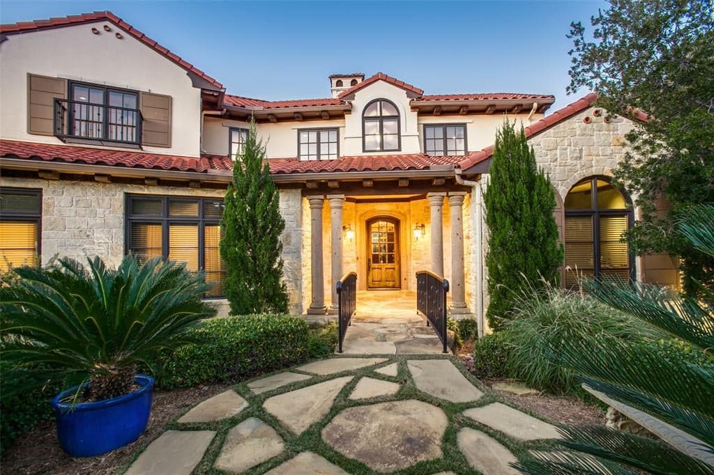 4540 Byron Cir