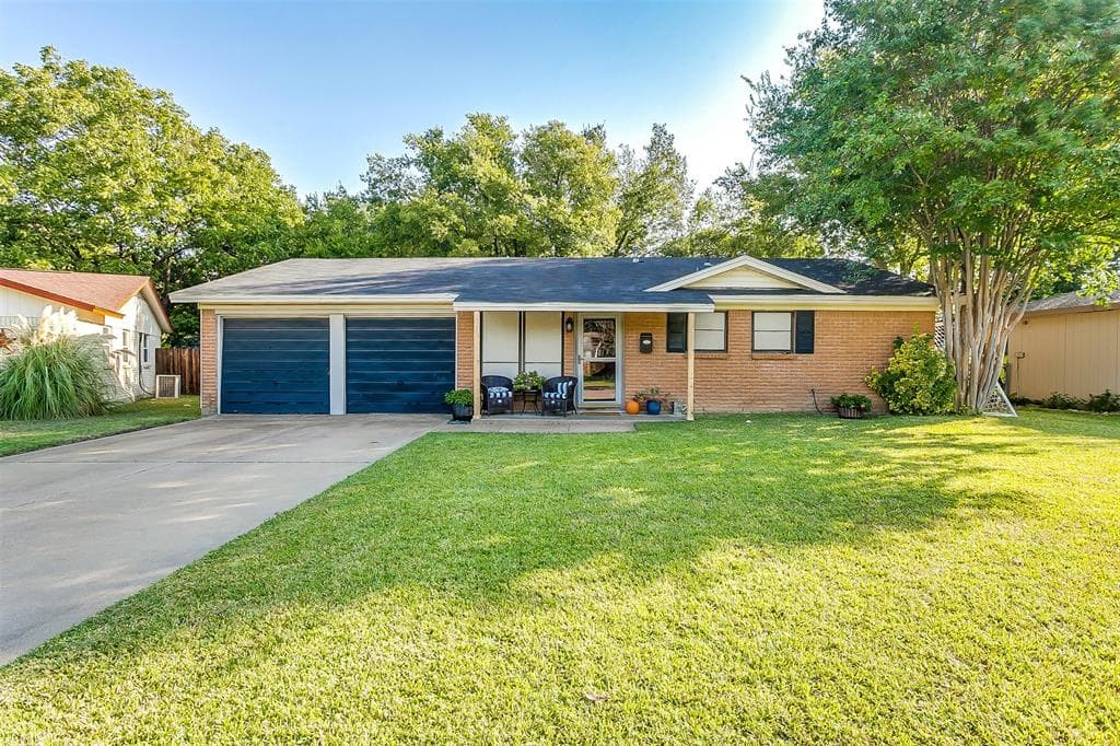 313 Robin Ct
