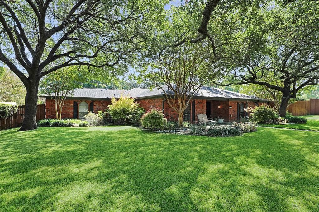 3804 Bainbridge Ct