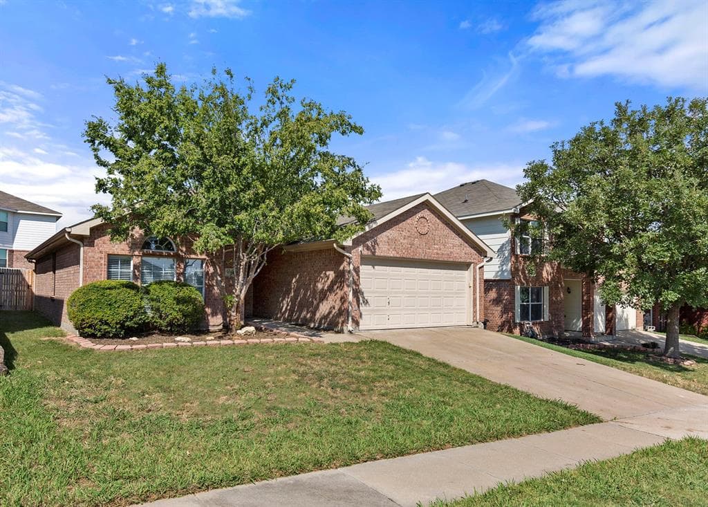 4913 Diamond Trace Trl