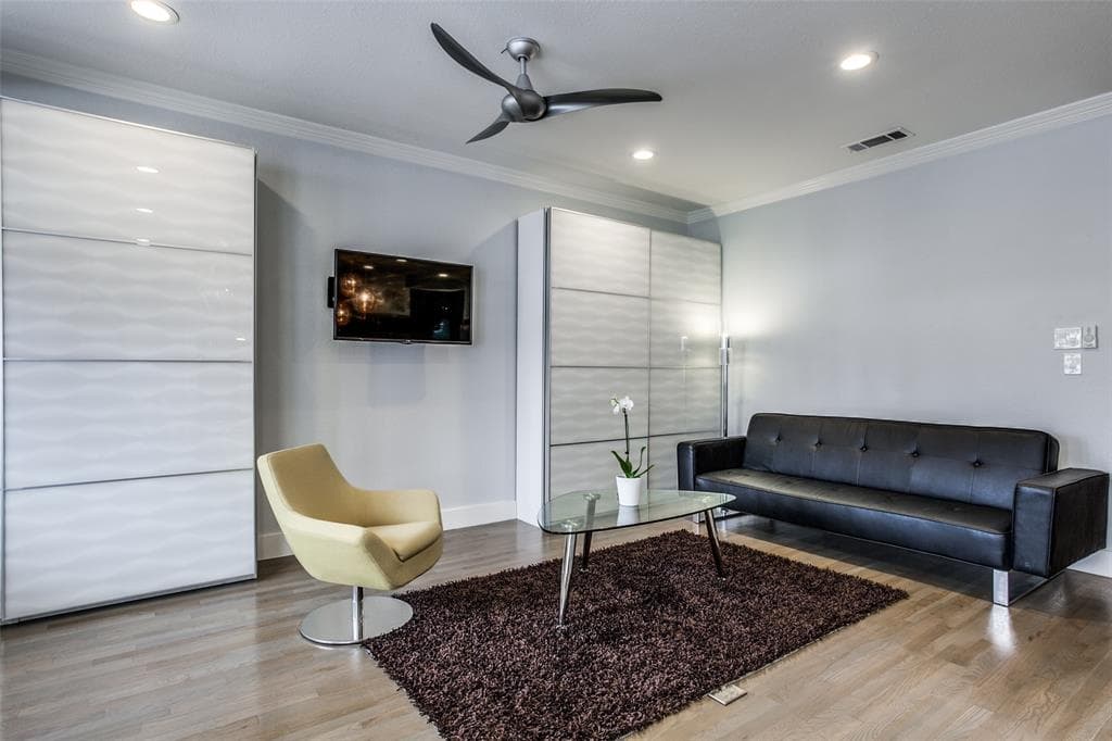 Gallery image 5