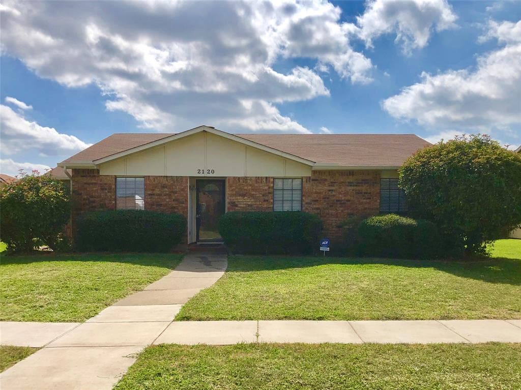2120 Kings Rd