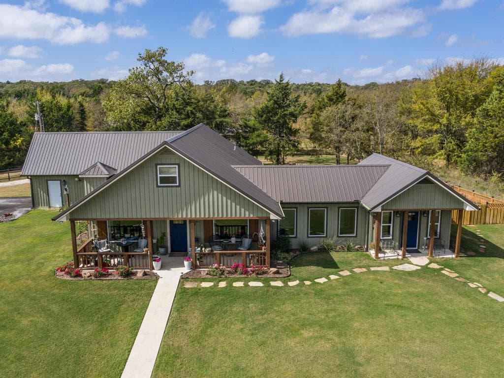 938 County Road 189