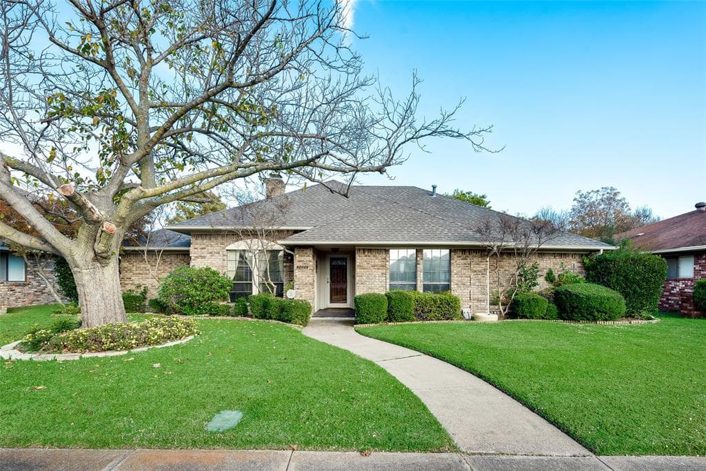 2222 Country Valley Rd