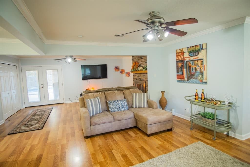 Gallery image 3
