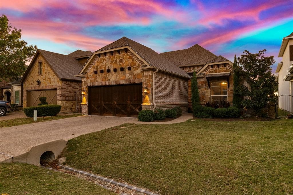 2121 Portwood Way