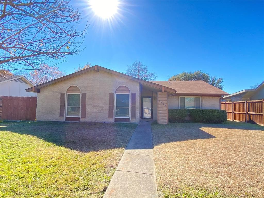 3522 Cotillion Dr