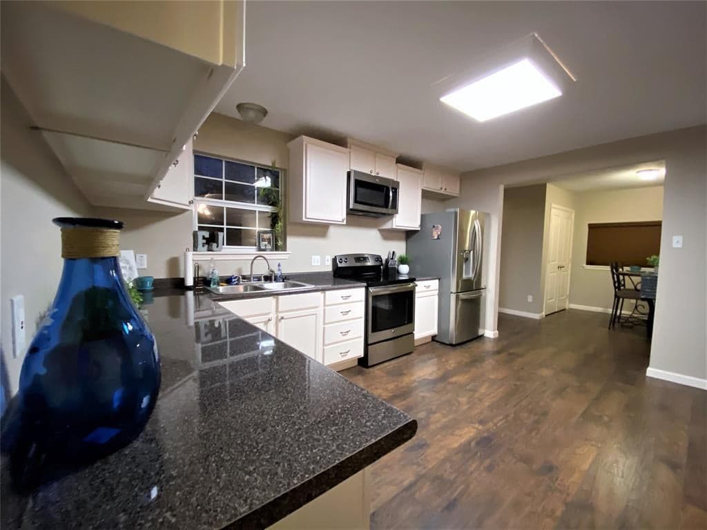 Gallery image 2