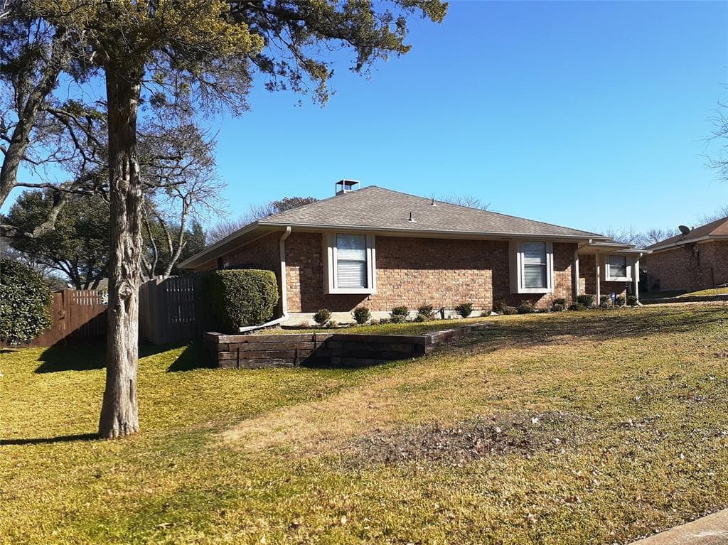 808 Cherlynne Dr