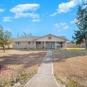 3106 Clover Ln
