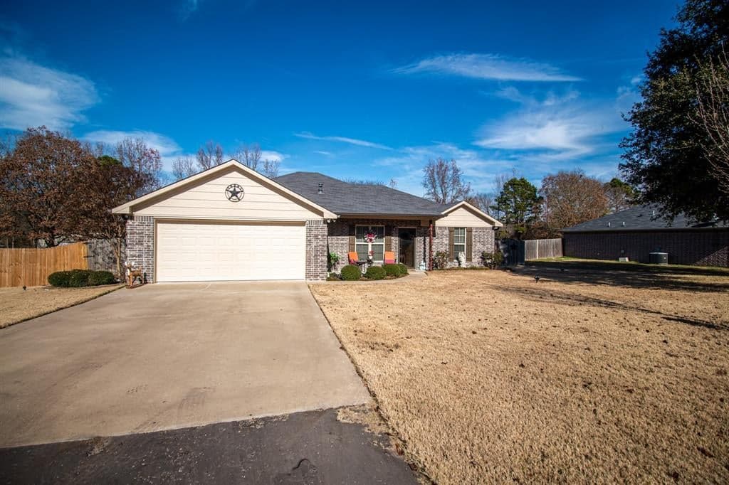 316 County Road 2276