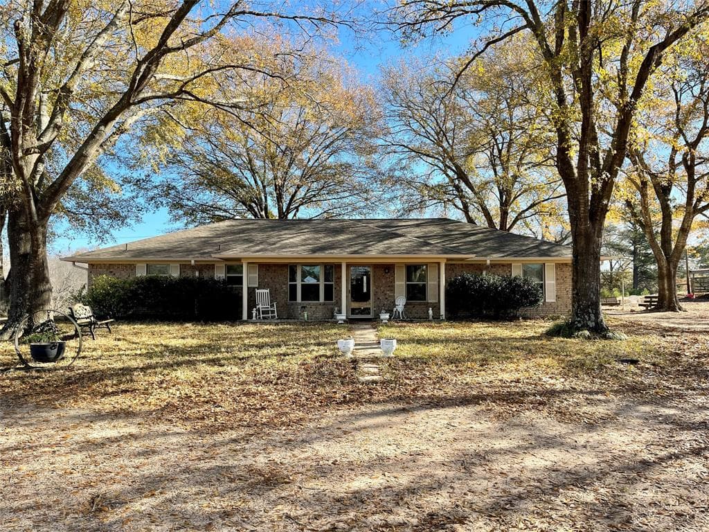 460 County Road 3265