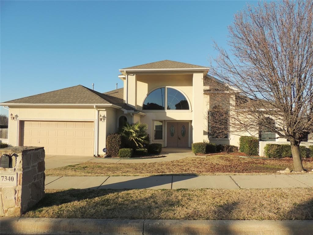 7340 Lake Rock Dr