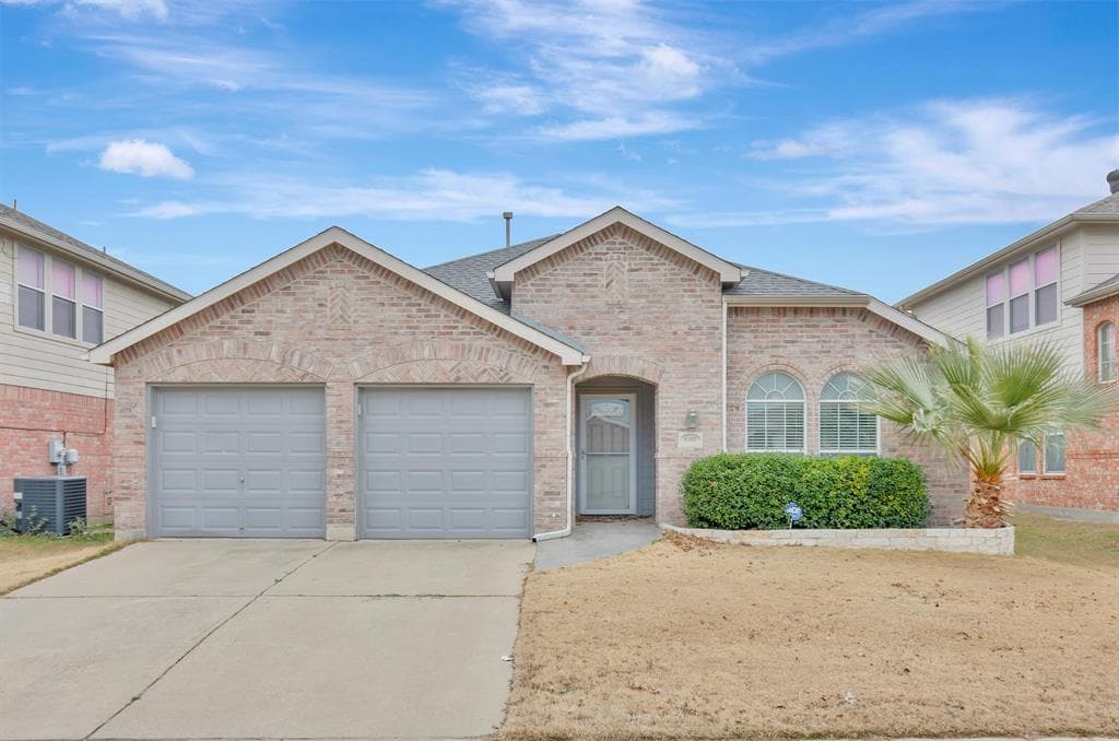 9305 Comanche Ridge Dr