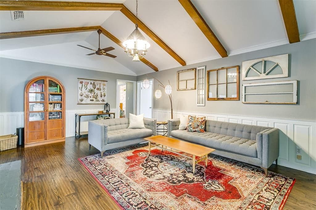 Gallery image 2